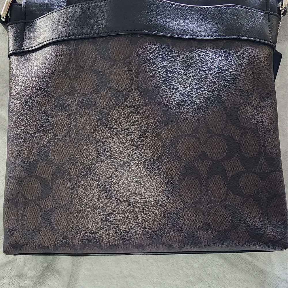 COACH Messenger Bag